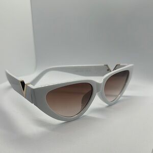 Chic White Cat-Eye Sunglasses with Gold Accents - UV Protection!